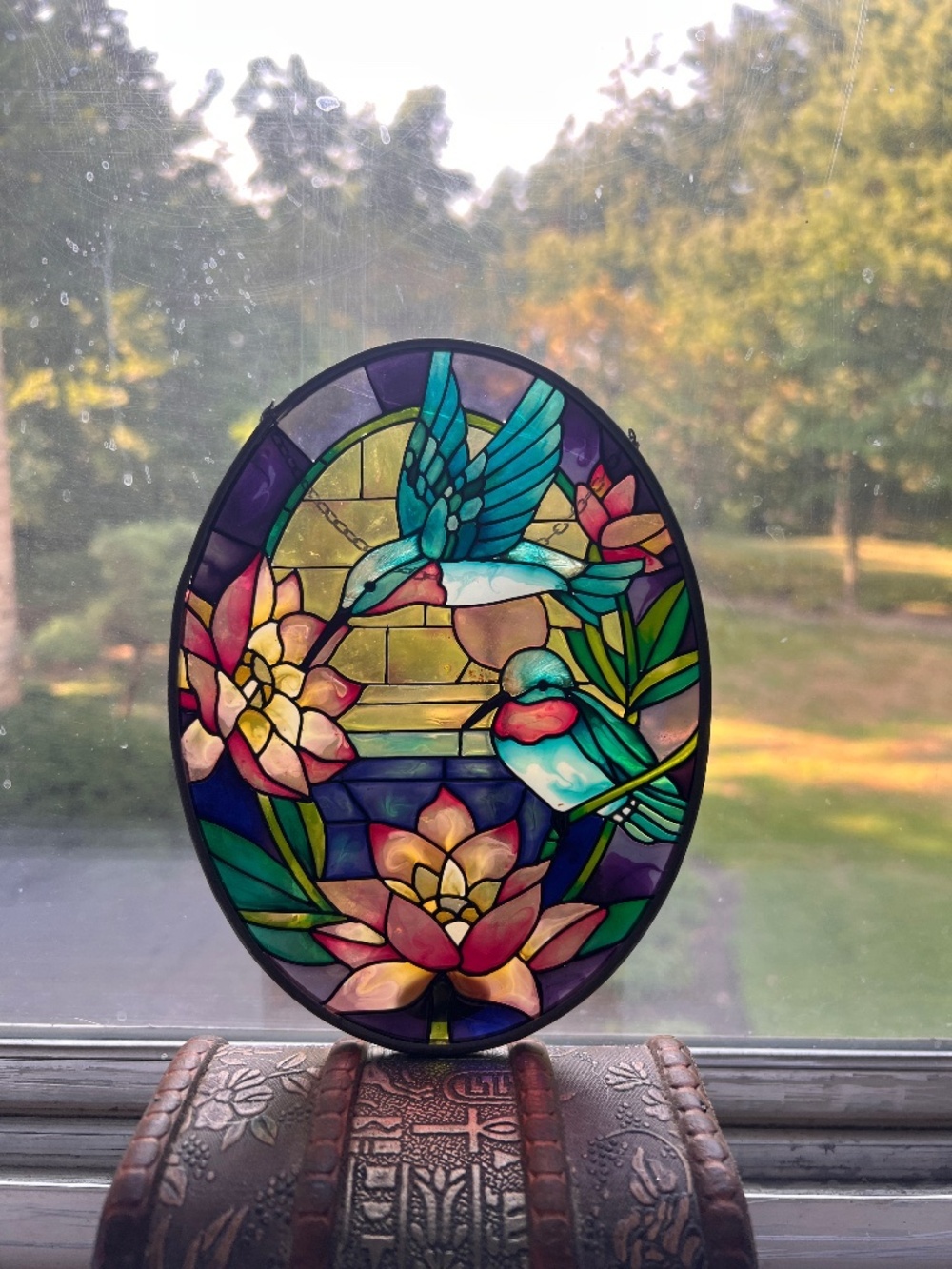 JOAN BAKER DESINS Stained Glass Humming Birds with Magnolias - sooo beautiful!